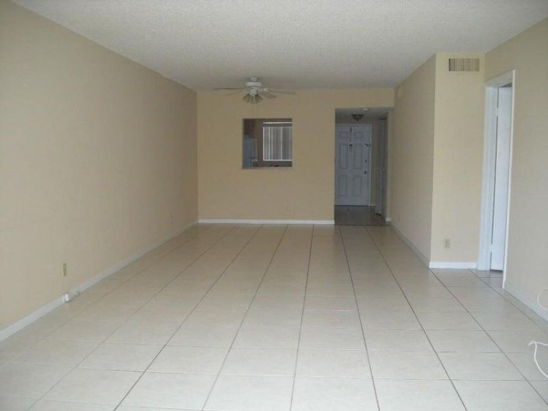 2885 SW 22nd Avenue, Unit 106, Delray Beach, FL 33445 Photo