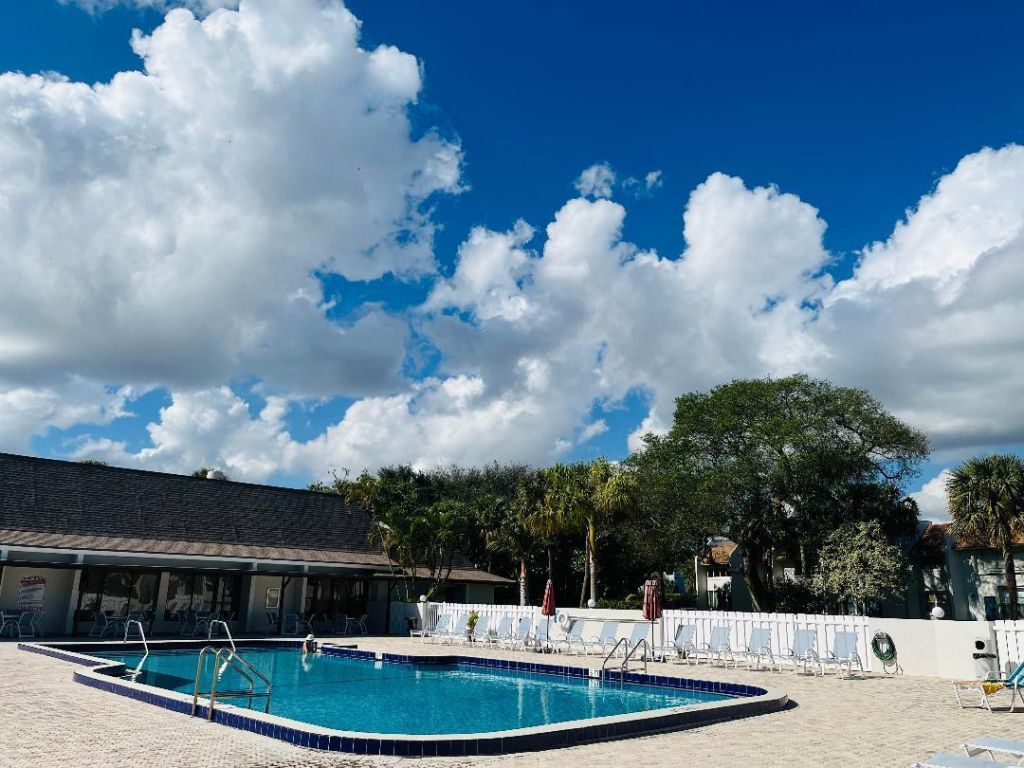 2885 SW 22nd Avenue, Unit 106, Delray Beach, FL 33445 Photo