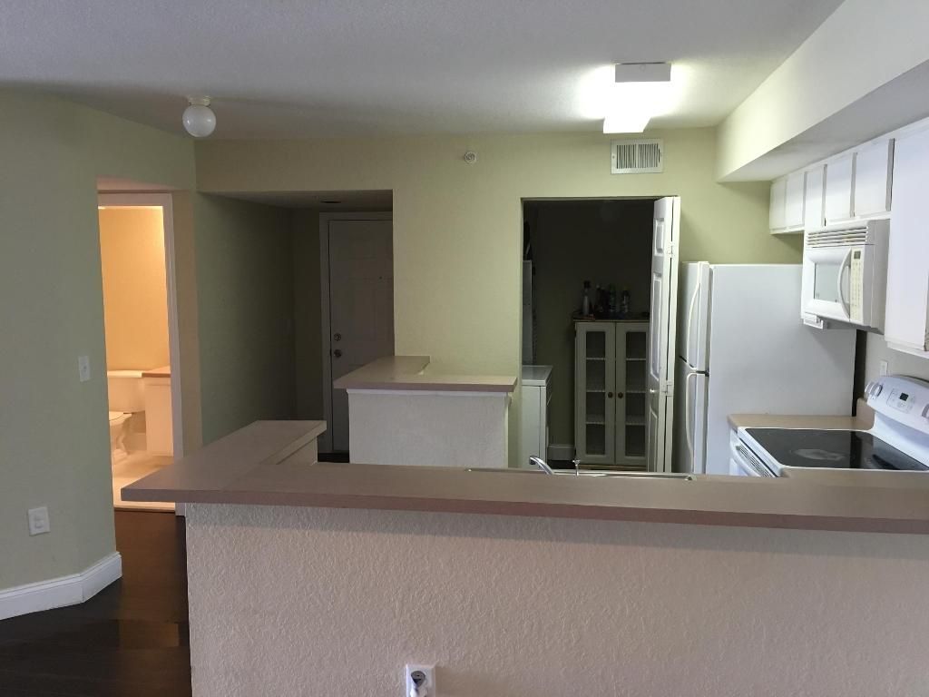 161 SW Palm Drive, Unit 205, Port Saint Lucie, FL 34986 Photo