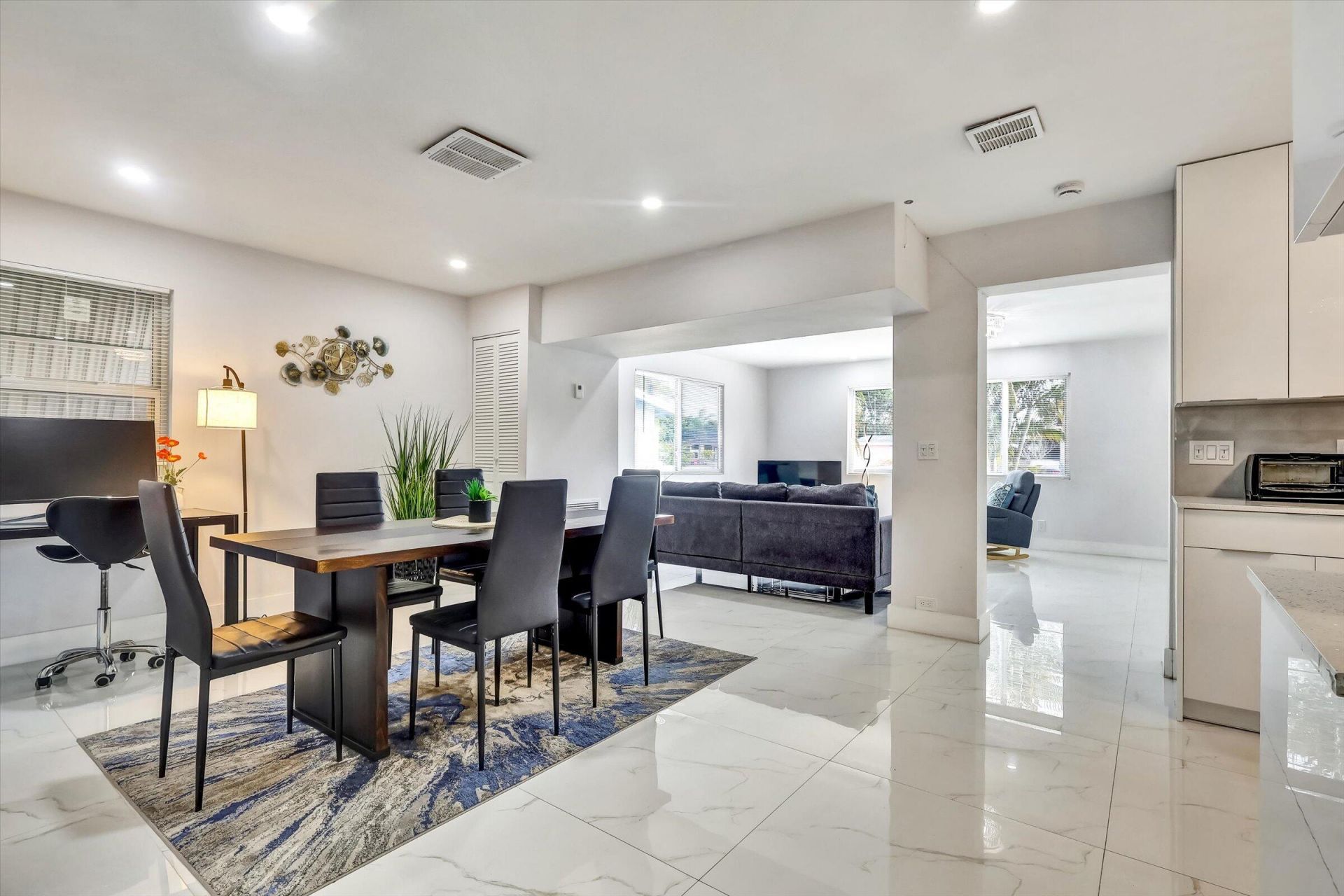 255 Glouchester Street, Boca Raton, FL 33487 Photo