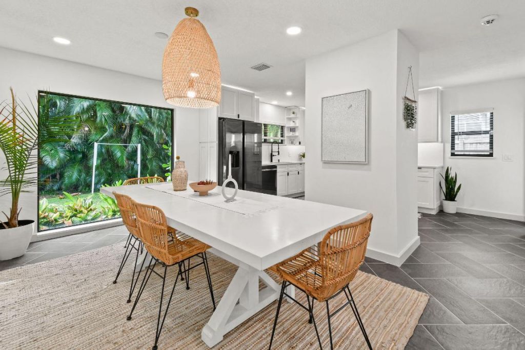 630 NE 15th Place, Boynton Beach, FL 33435 Photo