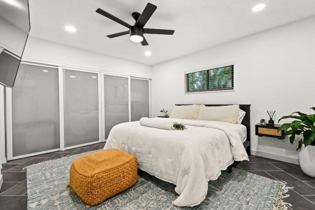 630 NE 15th Place, Boynton Beach, FL 33435 Photo