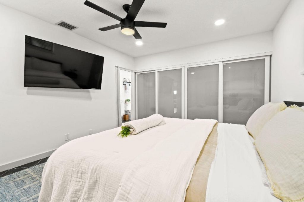 630 NE 15th Place, Boynton Beach, FL 33435 Photo
