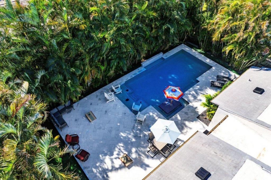 630 NE 15th Place, Boynton Beach, FL 33435 Photo