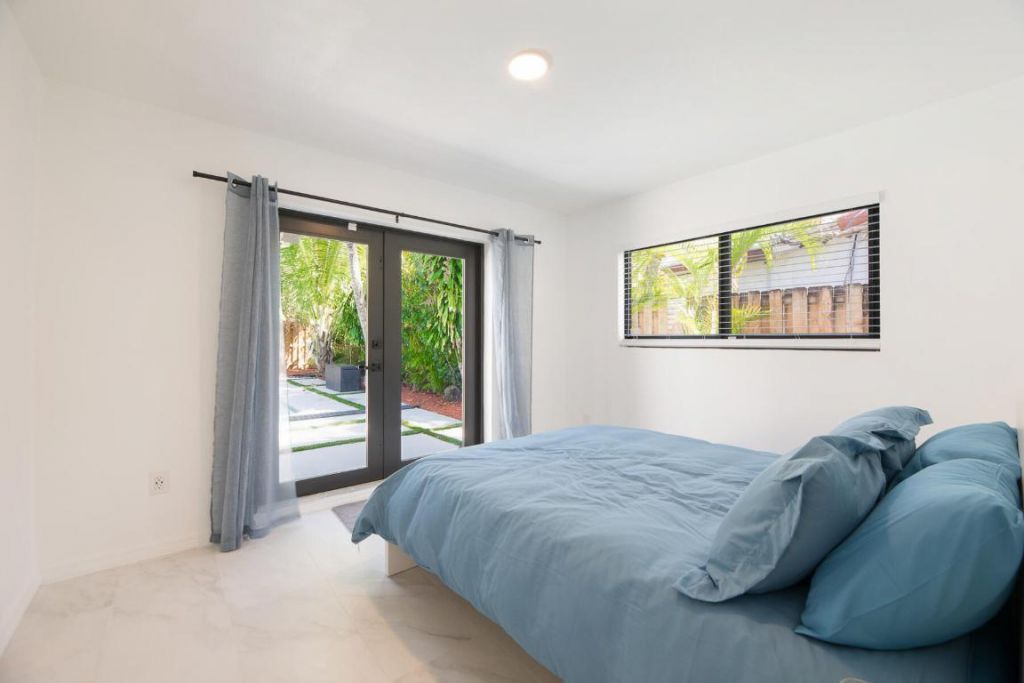 3000 NE 21st Terrace Ne, Fort Lauderdale, FL 33306 Photo