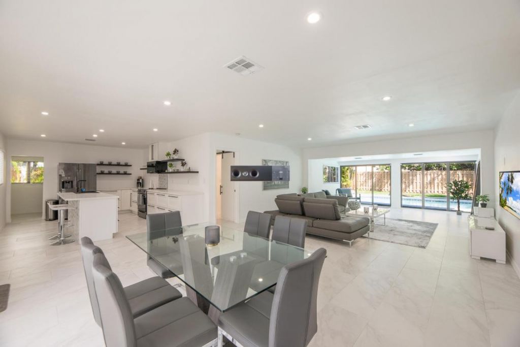 3000 NE 21st Terrace Ne, Fort Lauderdale, FL 33306 Photo