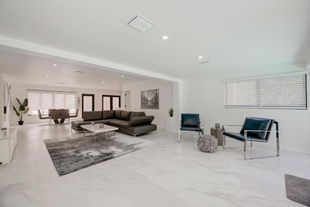 3000 NE 21st Terrace Ne, Fort Lauderdale, FL 33306 Photo