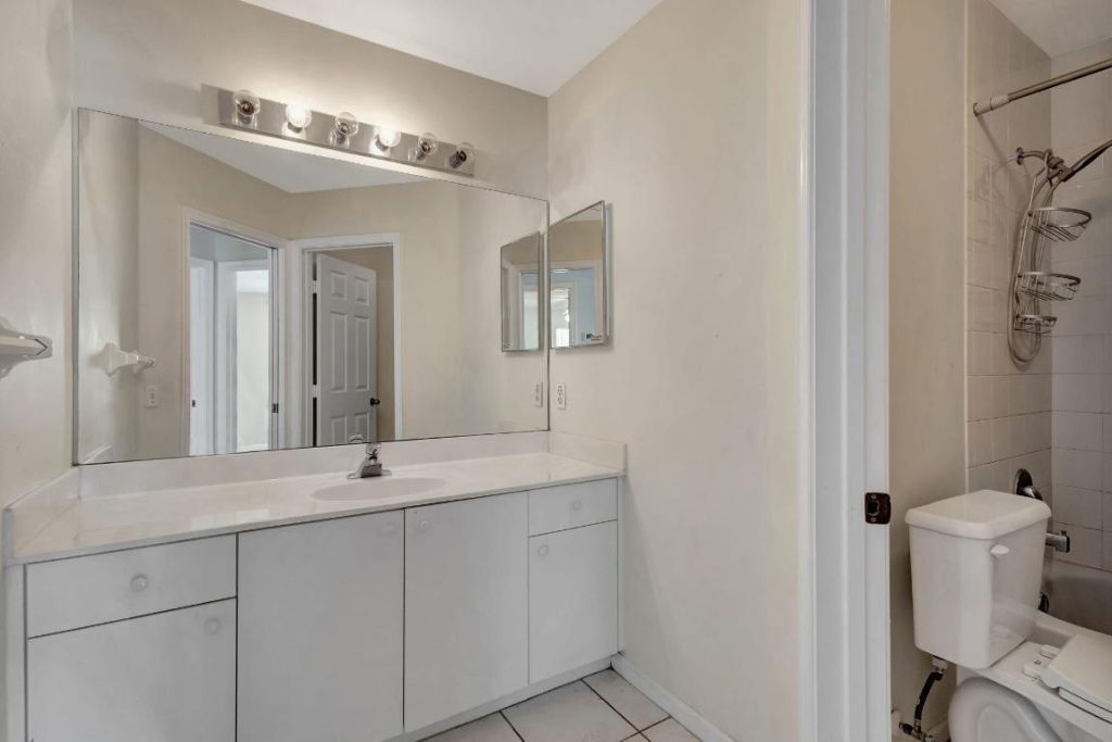 2716 San Andros, West Palm Beach, FL 33411 Photo