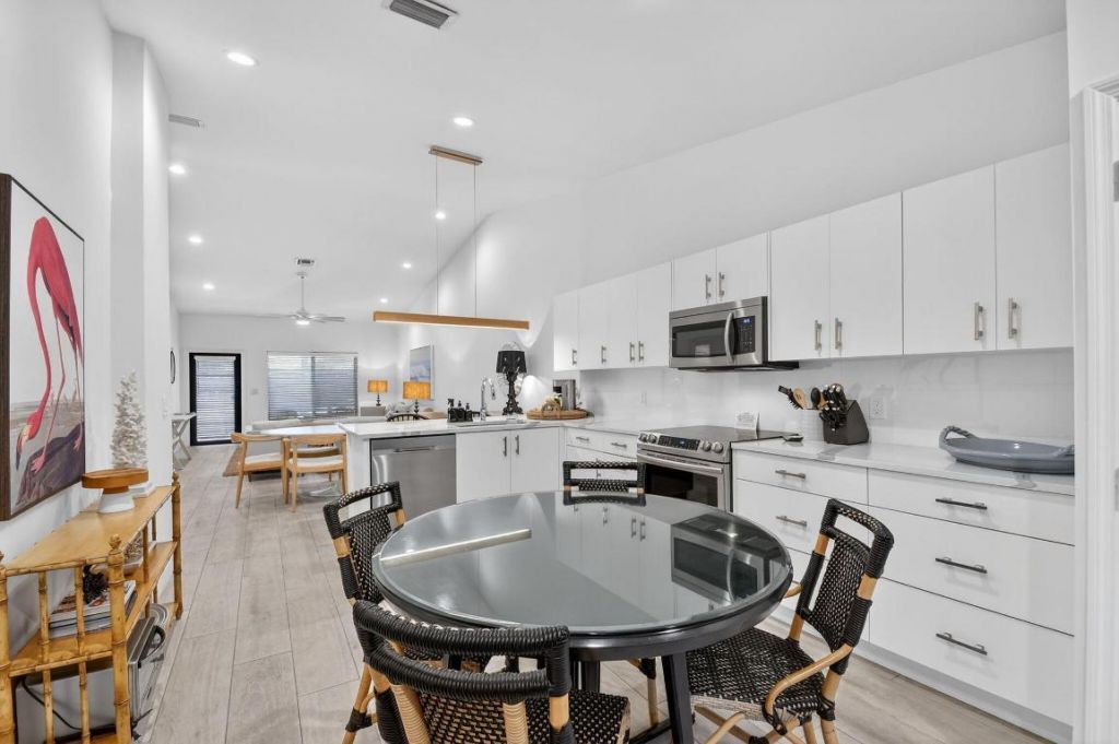 2904 Spanish Trail, Delray Beach, FL 33483 Photo