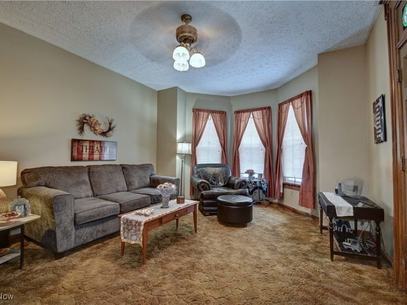 2407 Fletcher Avenue NE, Canton, OH 44705 Photo 6