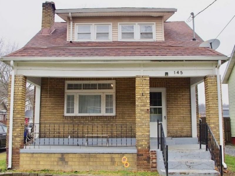 145 Beechwood Street, East Liverpool, OH 43920 Photo 1