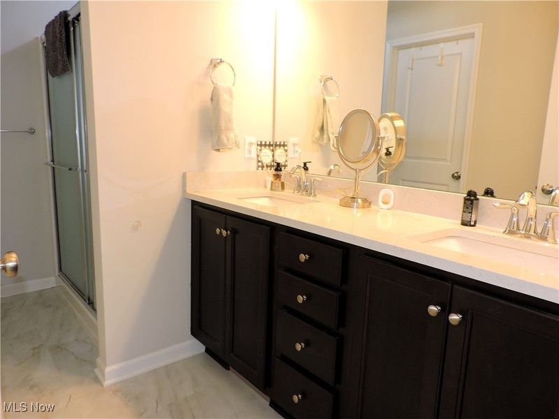 101 W Spring Drive, Elyria, OH 44035 Photo 10