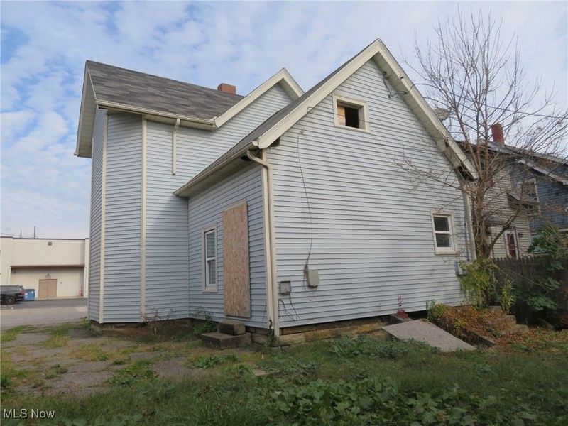 254 5th Street, Elyria, OH 44035 Photo 3