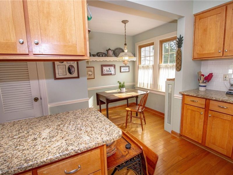 307 Kenilworth Drive, Akron, OH 44313 Photo 12