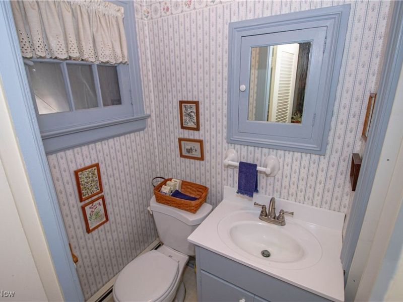 307 Kenilworth Drive, Akron, OH 44313 Photo 16