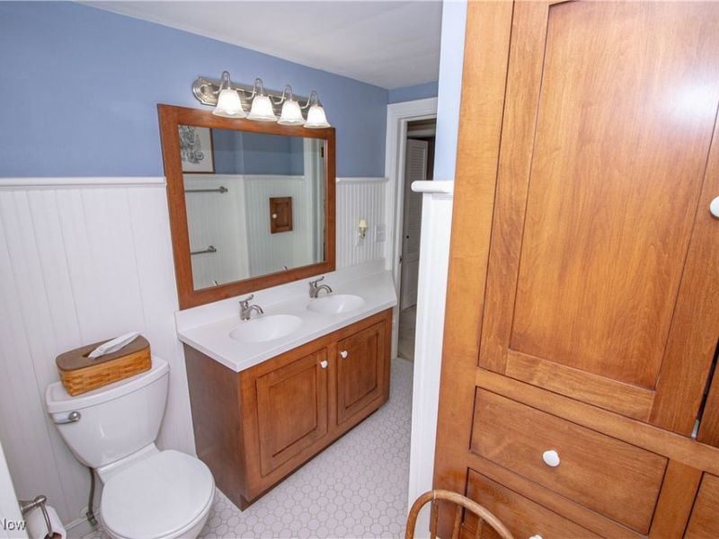 307 Kenilworth Drive, Akron, OH 44313 Photo 22