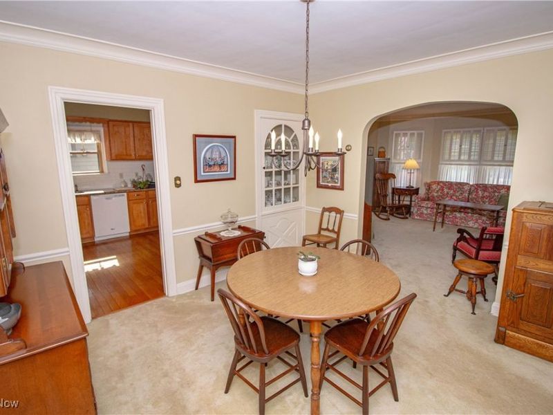 307 Kenilworth Drive, Akron, OH 44313 Photo 8