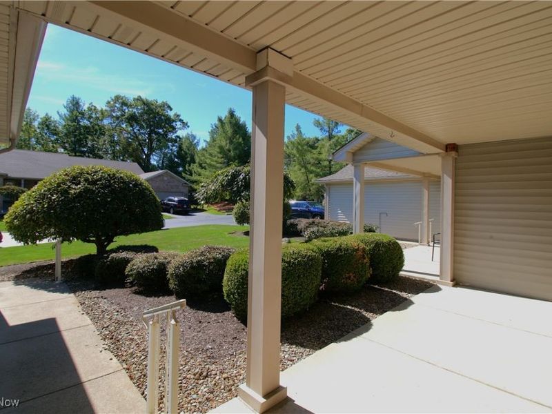 6695 Clingan Road, Unit 4, Poland, OH 44514 Photo 6