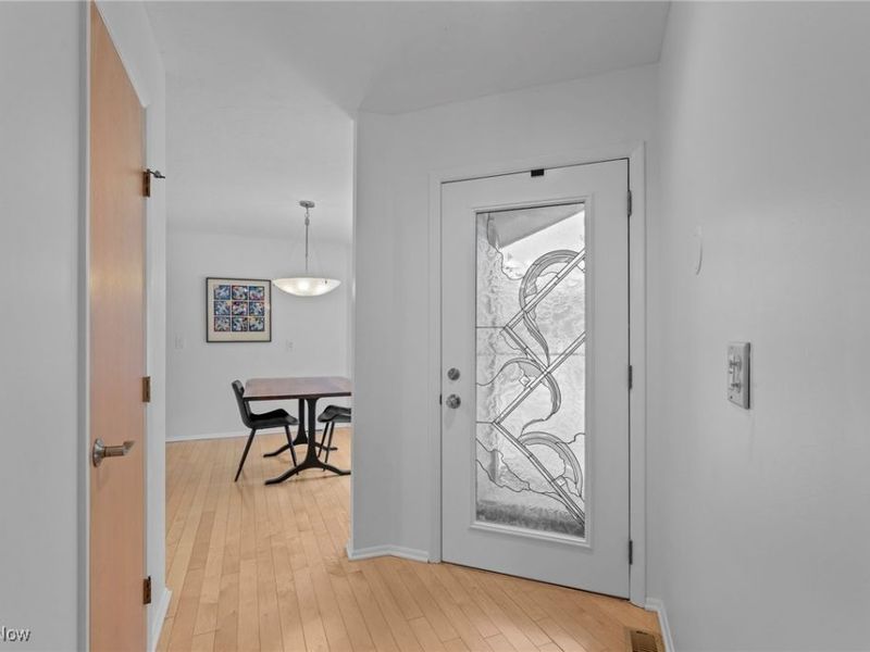 25826 Fairmount Boulevard, Beachwood, OH 44122 Photo 4