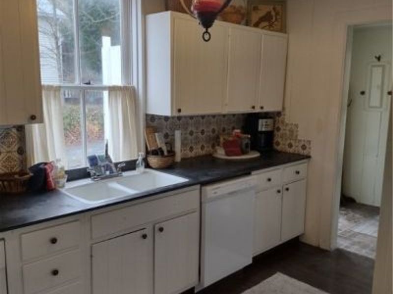 1663 Main Street, Peninsula, OH 44264 Photo 3