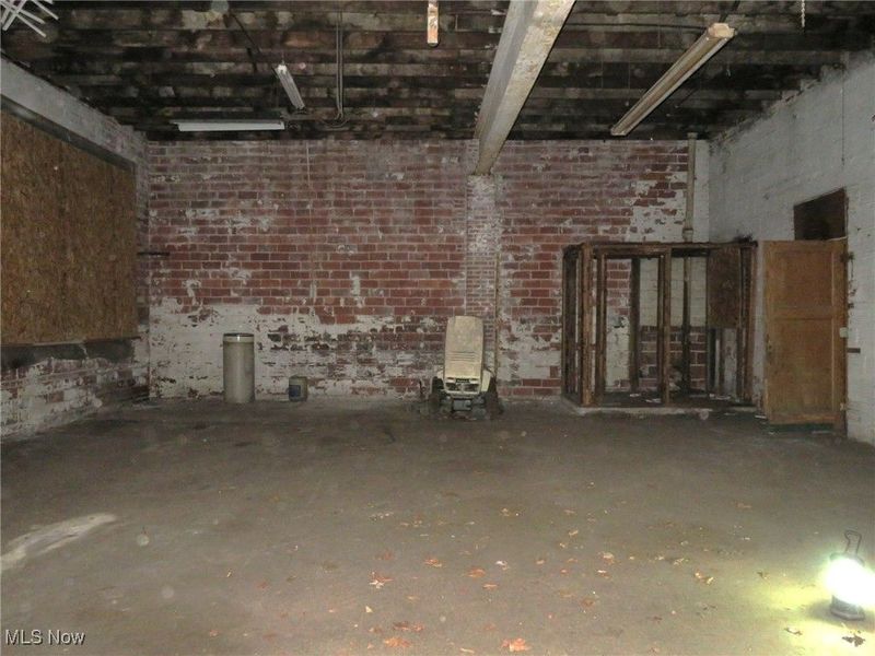 500 Middle Avenue, Elyria, OH 44035 Photo 28