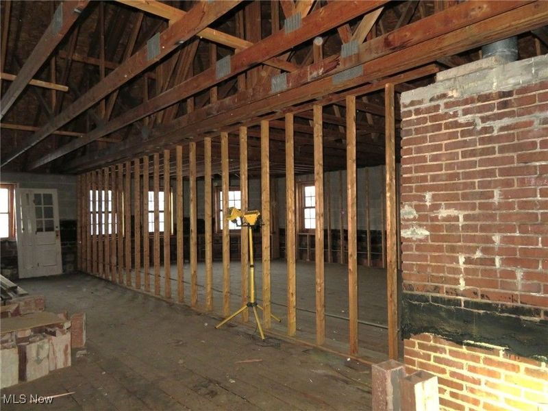 500 Middle Avenue, Elyria, OH 44035 Photo 32