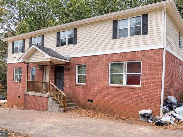 2001 Lois Place NW, Atlanta, GA 30318