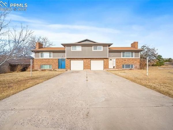 6714 Palace Drive, Colorado Springs, CO 80918