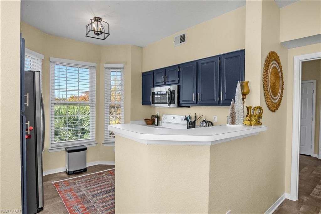 23500 Walden Center Dr, Unit 303, Estero, FL 34134 Photo