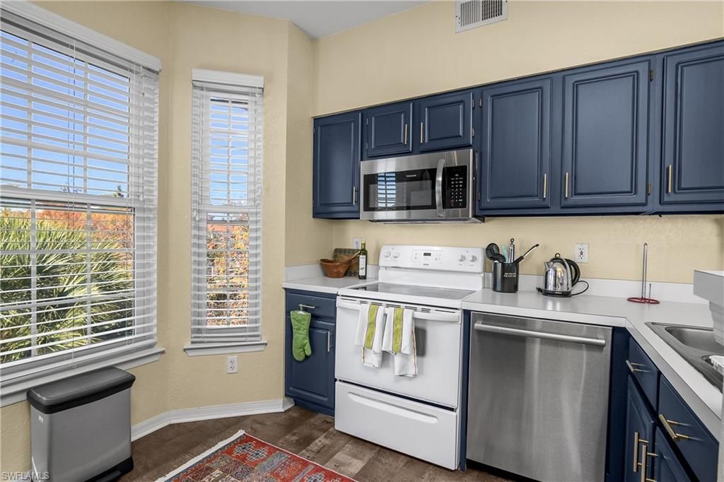 23500 Walden Center Dr, Unit 303, Estero, FL 34134 Photo