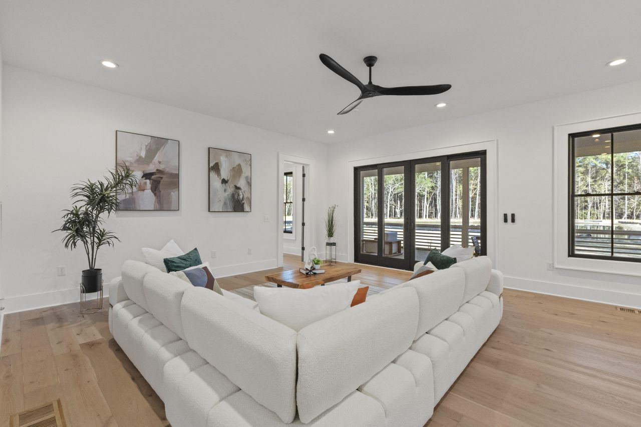 1451 Ravens Bluff Road Photo 10