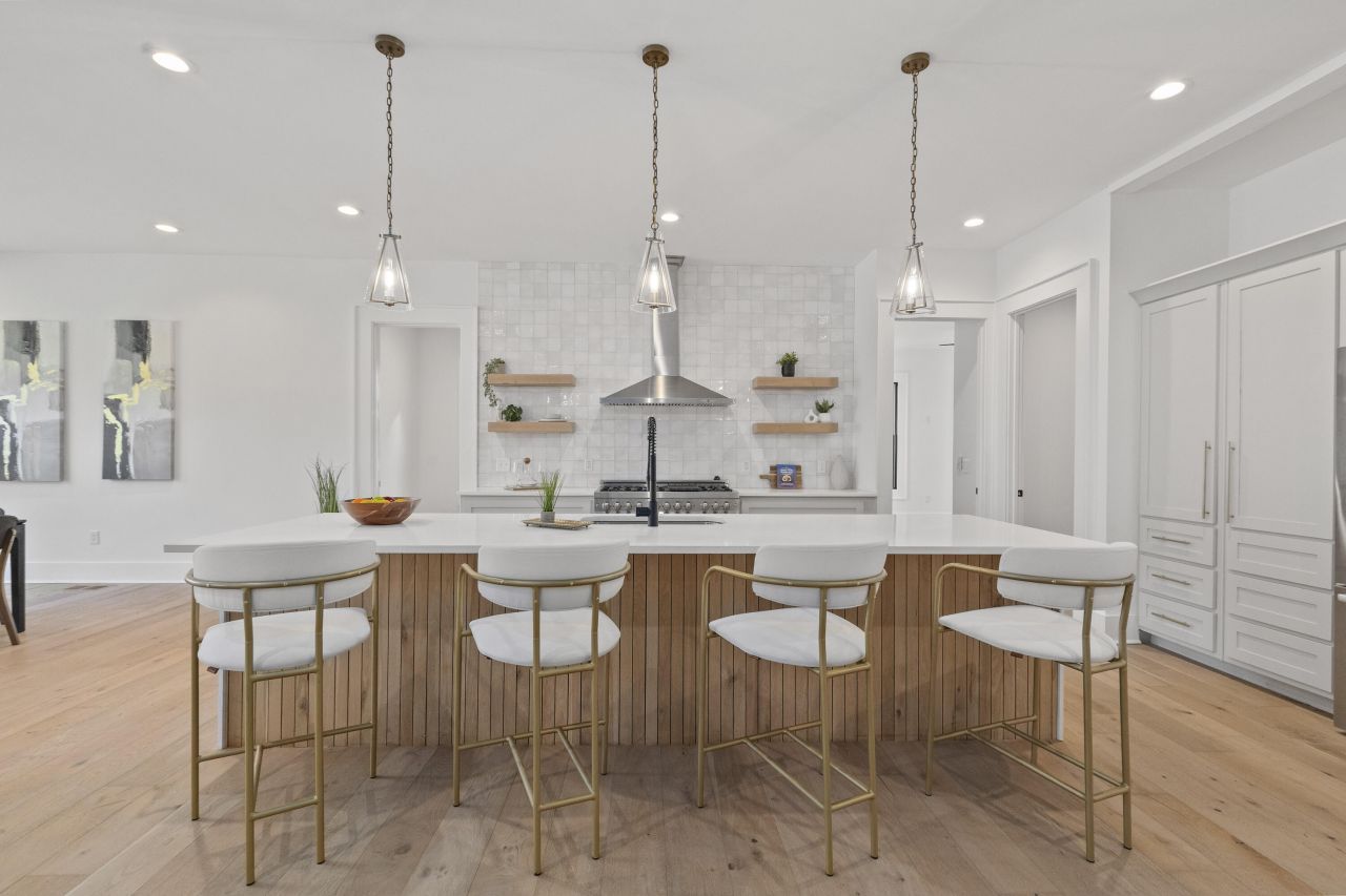 1451 Ravens Bluff Road Photo 12