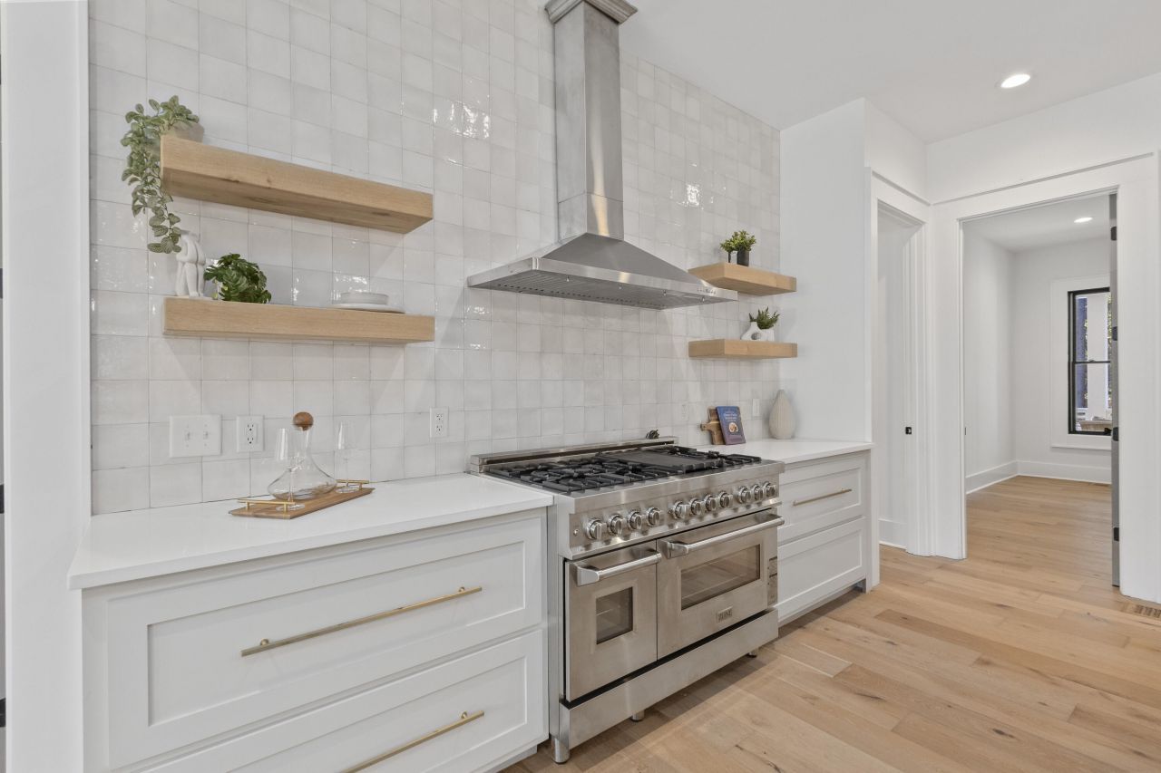 1451 Ravens Bluff Road Photo 16