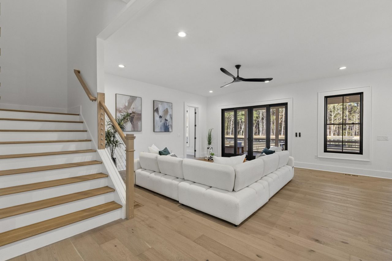 1451 Ravens Bluff Road Photo 9