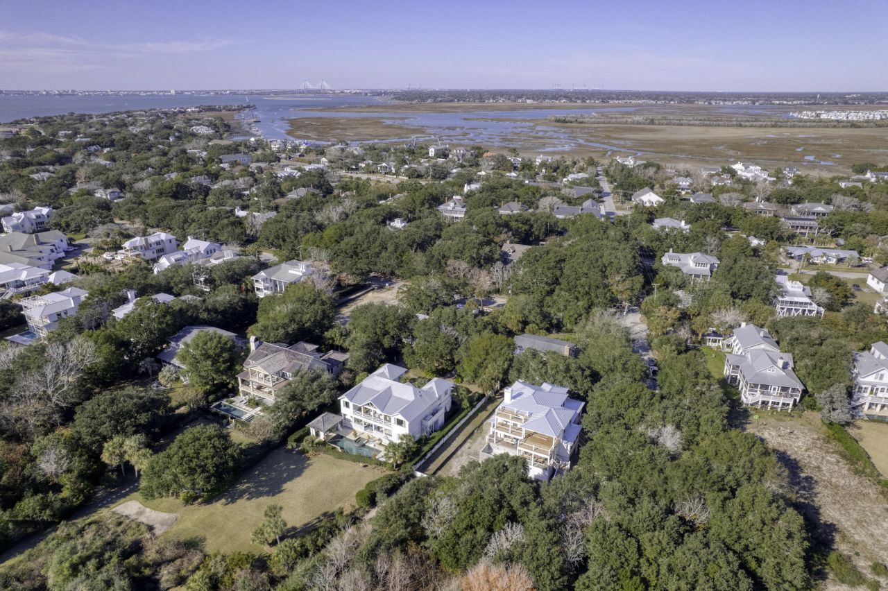 189 Station 18th Street Photo 50