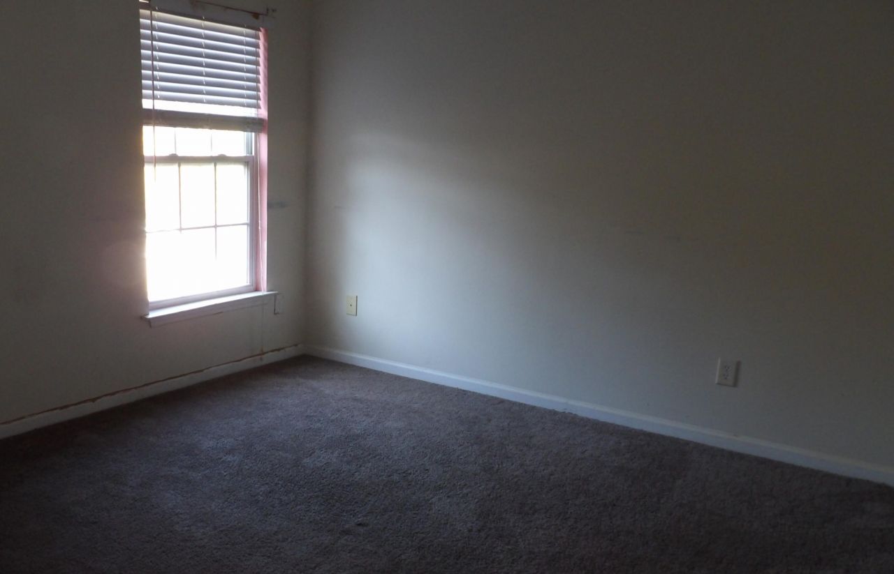 2740 Fernwood Drive Photo 10