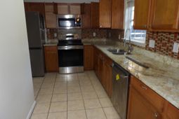 2740 Fernwood Drive photo 4