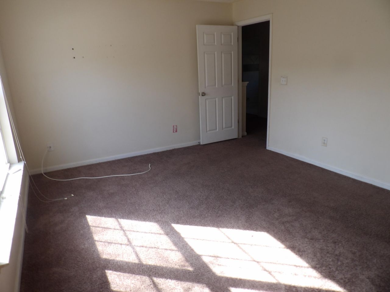 2740 Fernwood Drive Photo 9