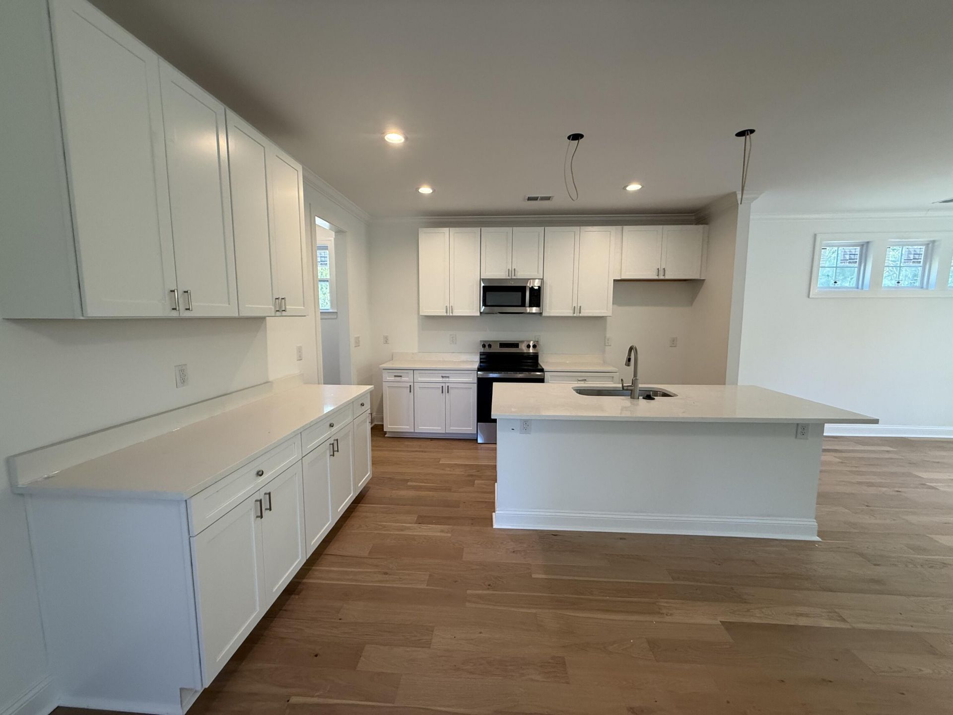 254 W Smith Street Photo 11