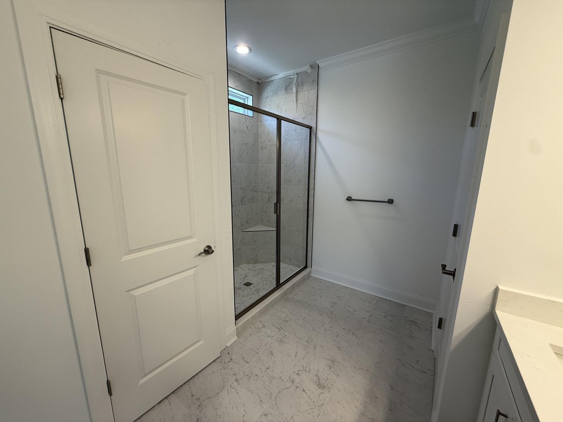 254 W Smith Street Photo 18