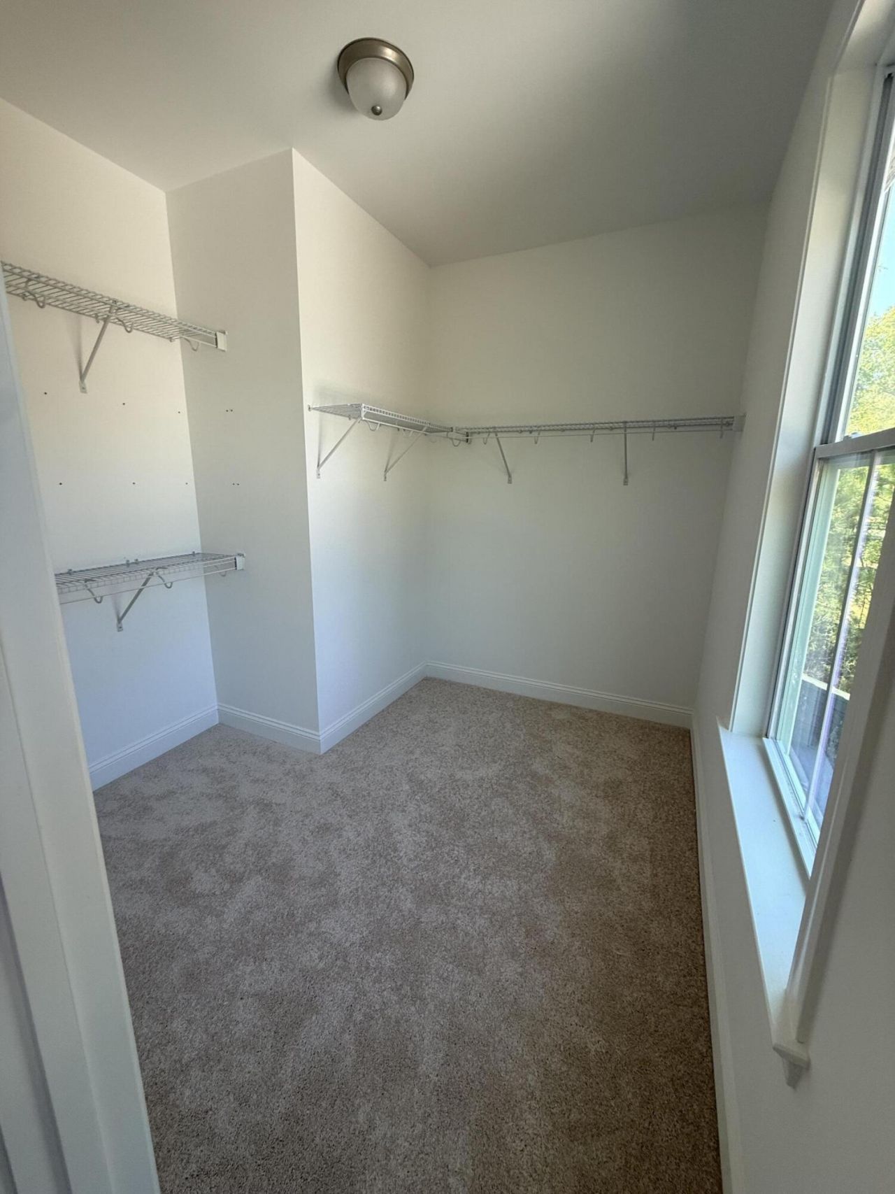 254 W Smith Street Photo 23