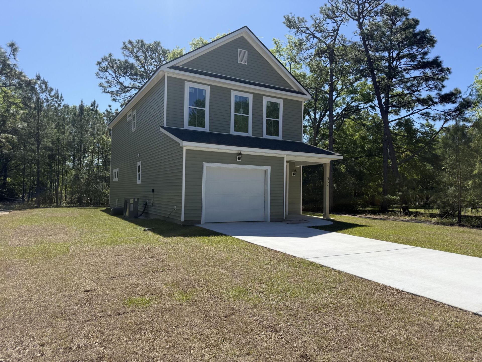 254 W Smith Street Photo 4