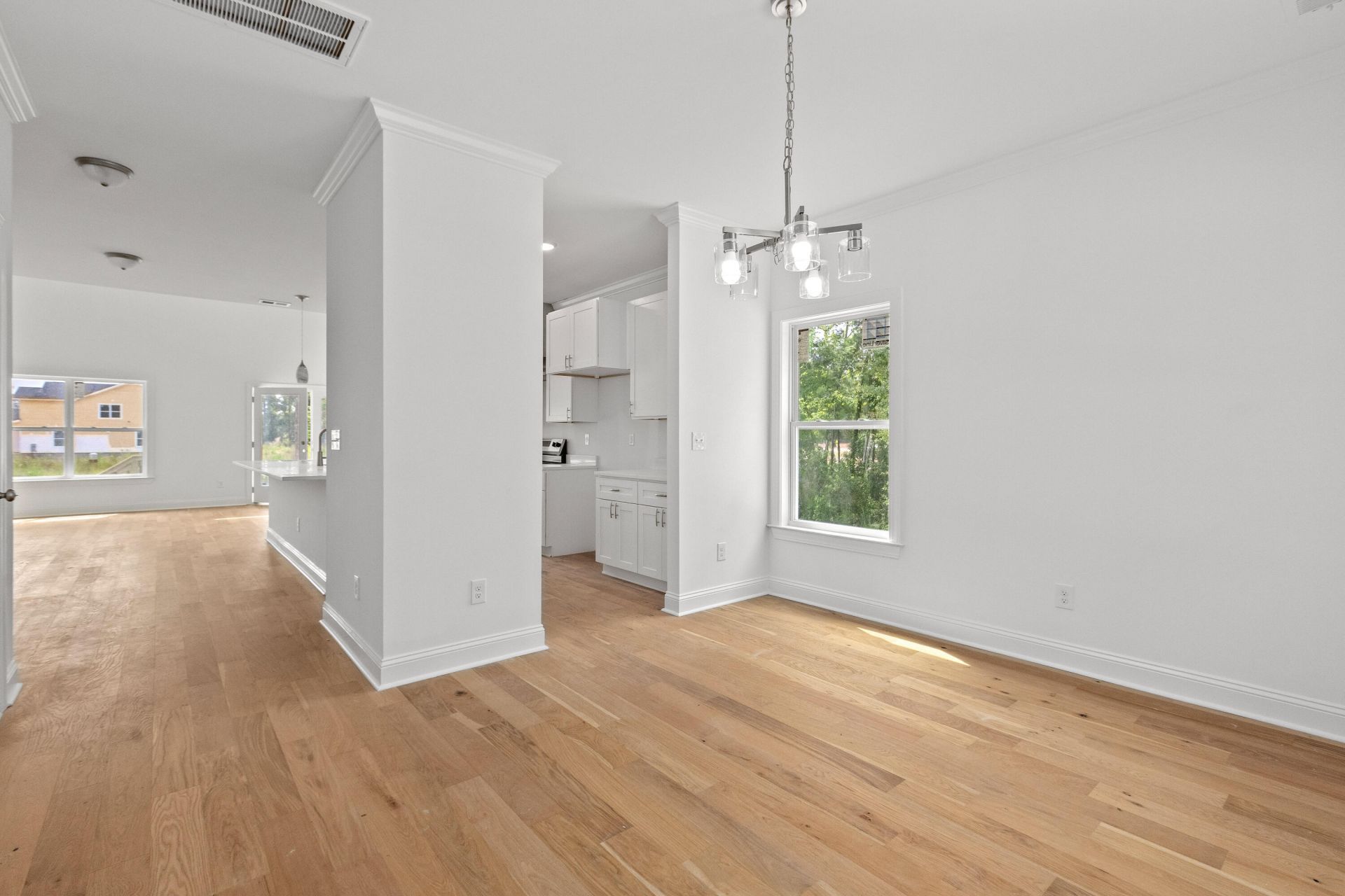 168 Sabb Drive Photo 10