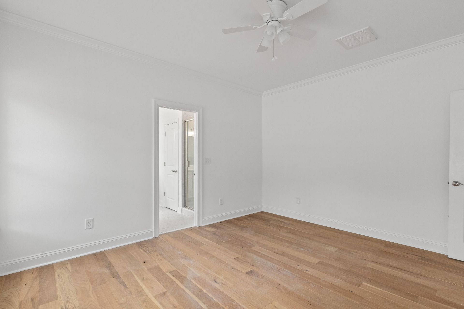 168 Sabb Drive Photo 23