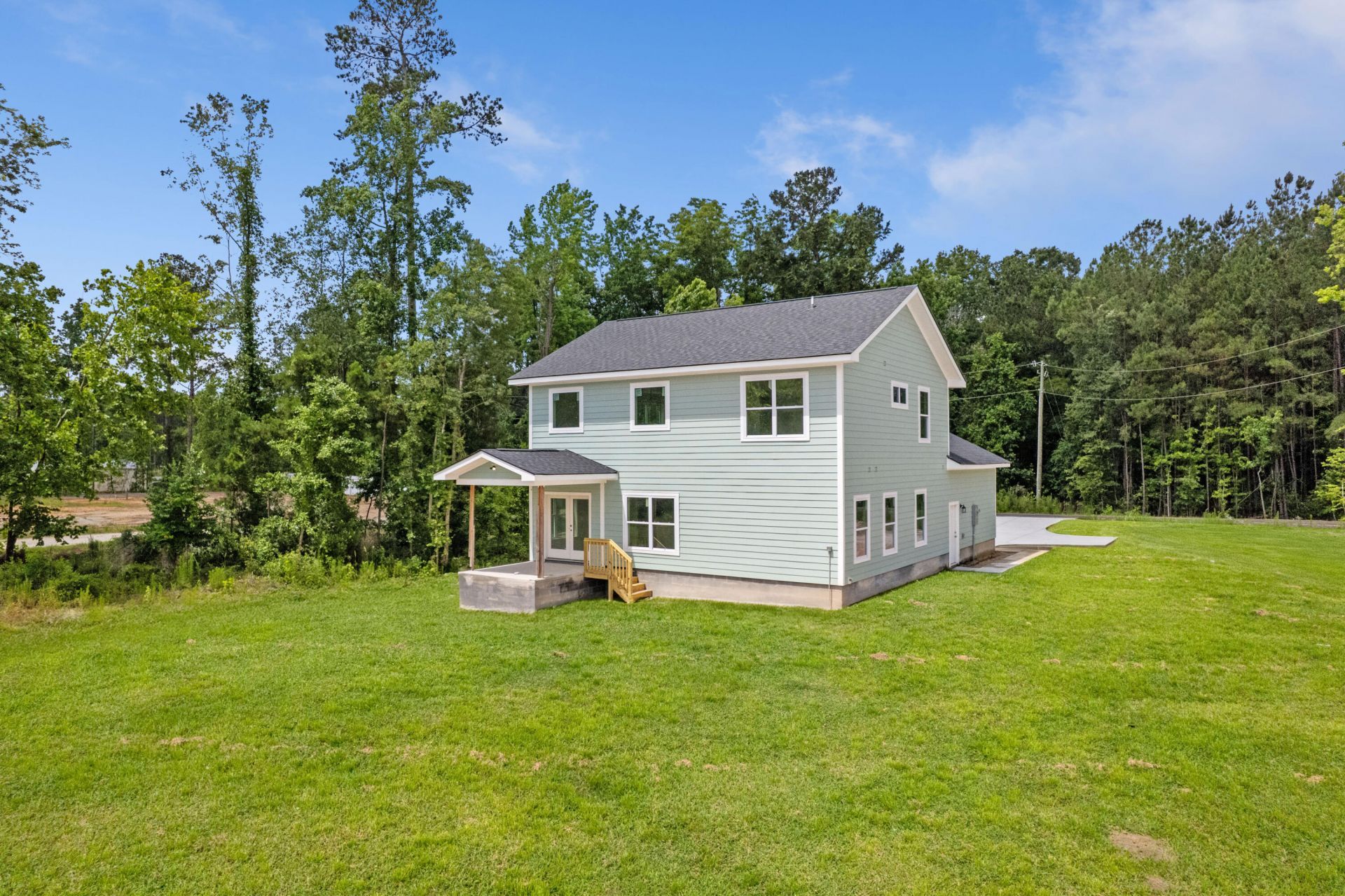 168 Sabb Drive Photo 4
