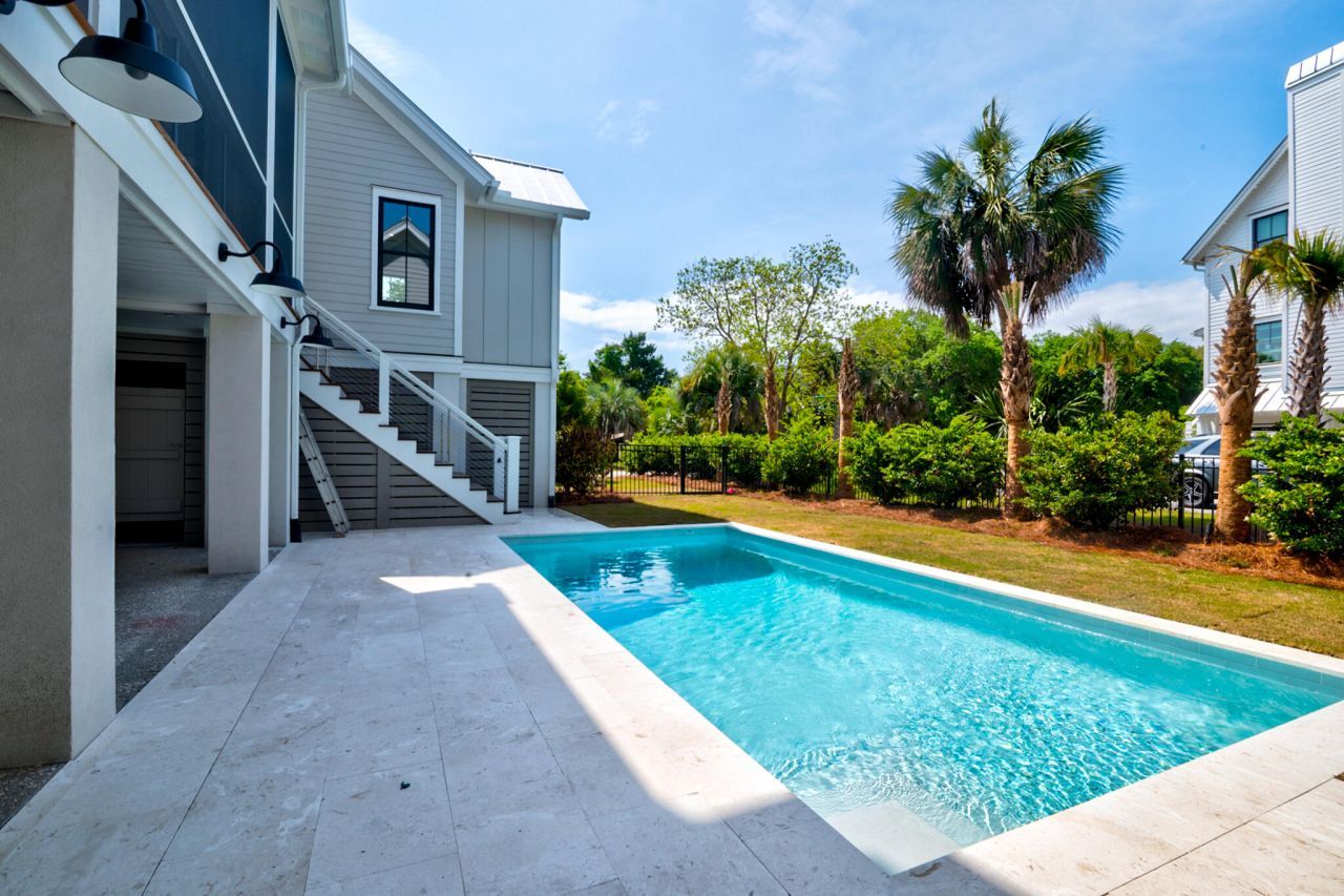 2870 Ion Avenue Photo 23