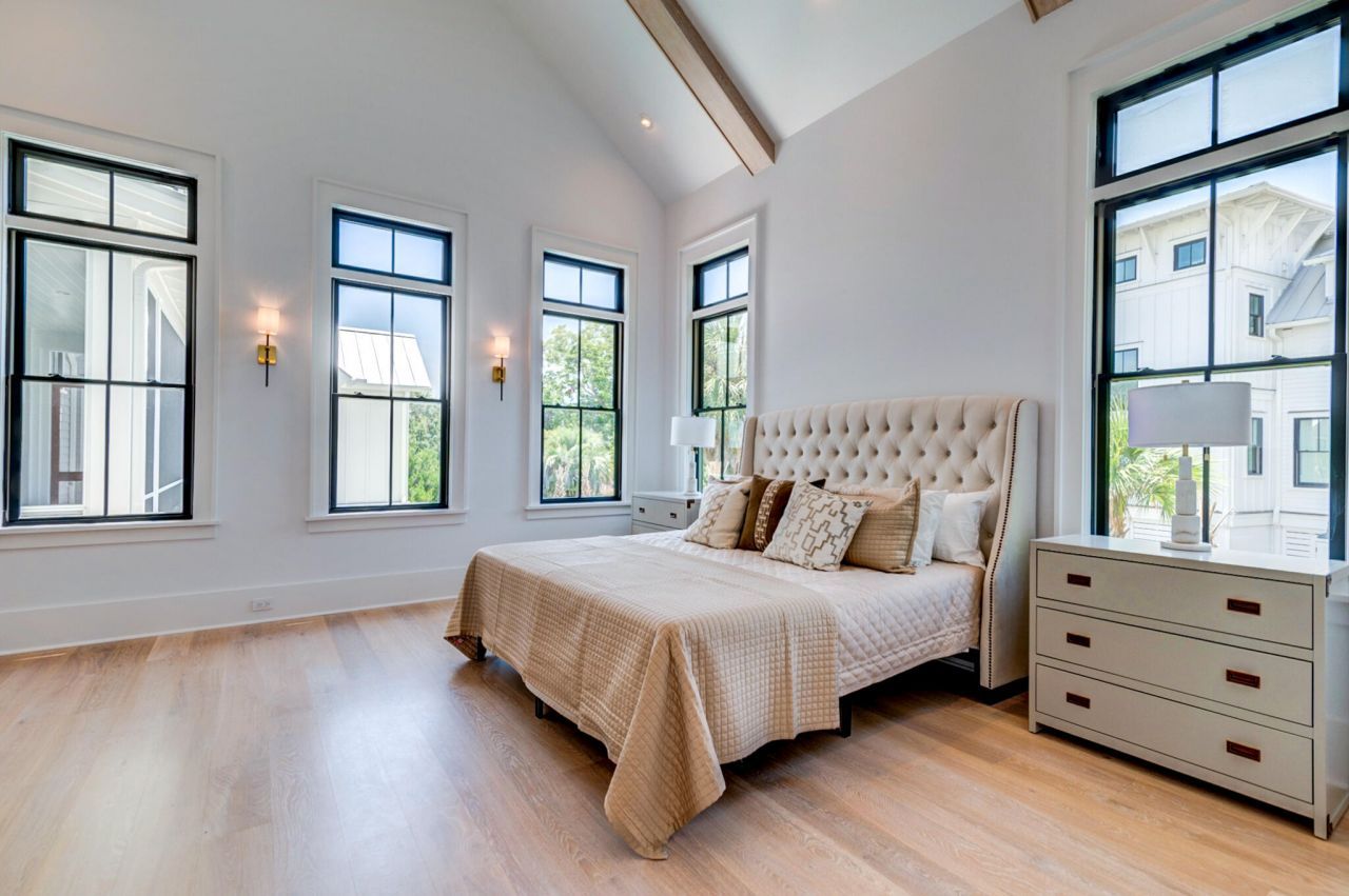 2870 Ion Avenue Photo 27