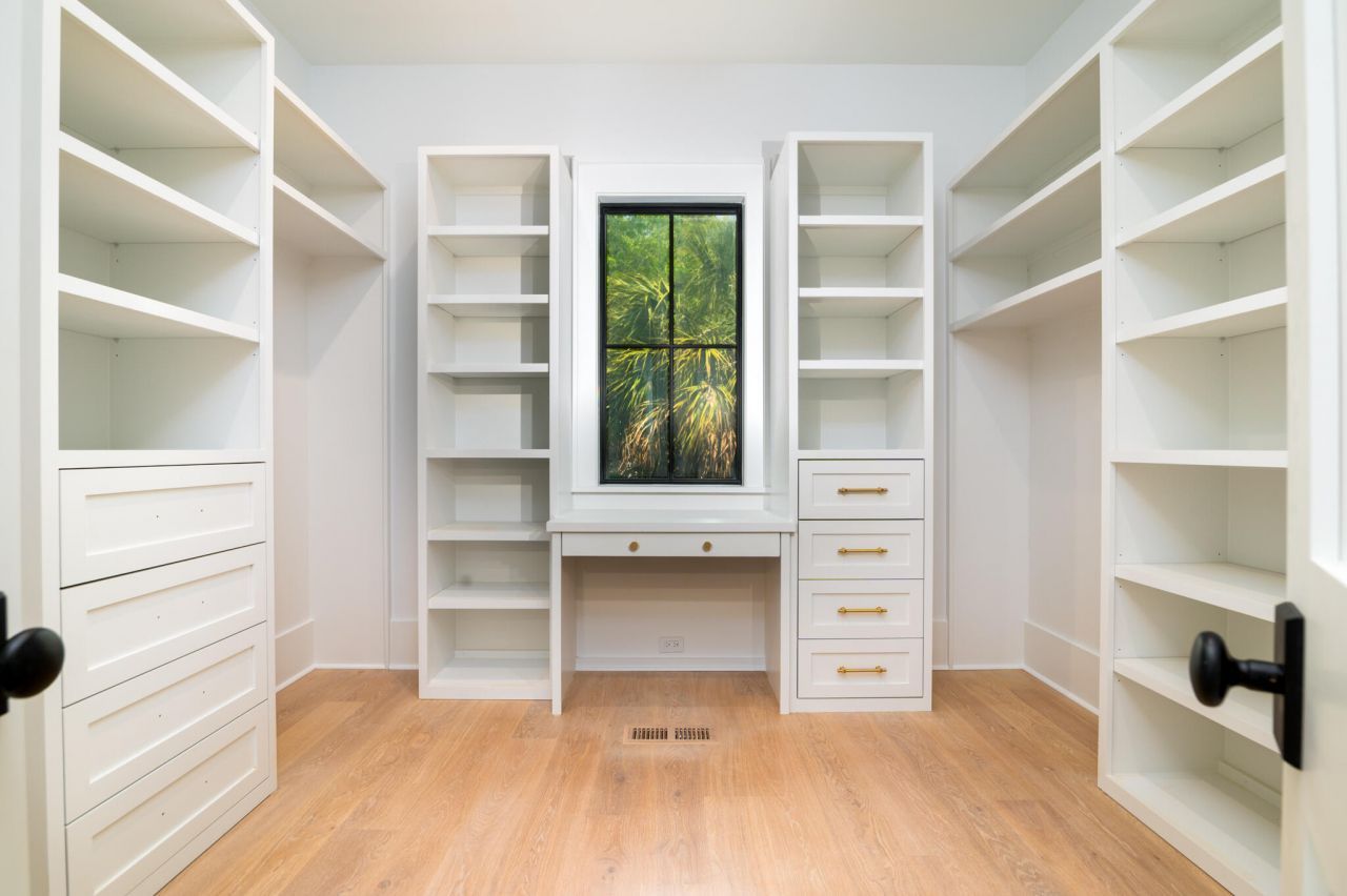 2870 Ion Avenue Photo 30