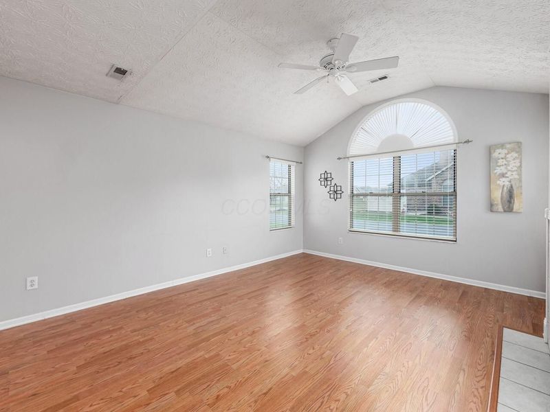 5941 Landings Pond Place, Grove City, OH 43123 Photo 10