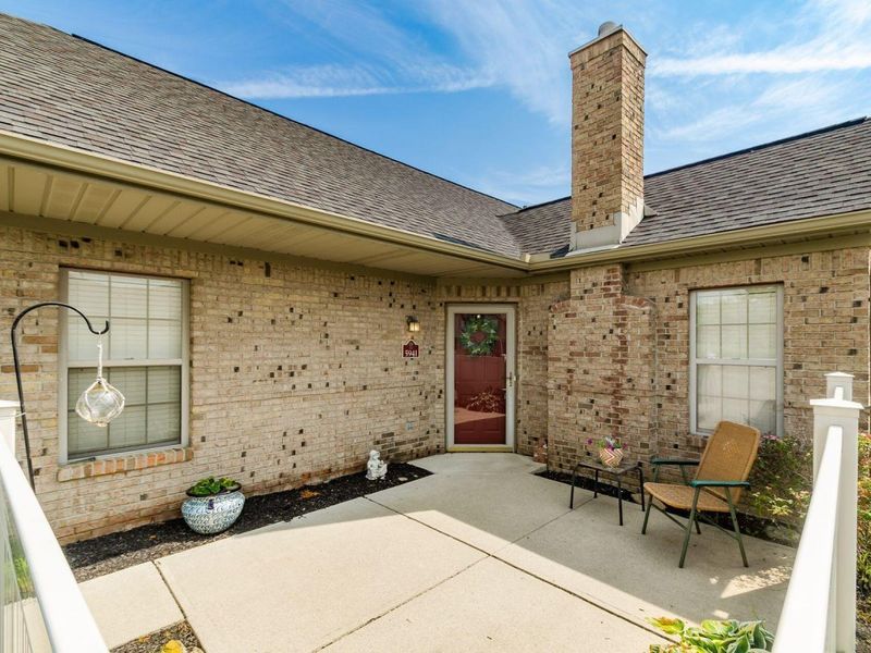 5941 Landings Pond Place, Grove City, OH 43123 Photo 3